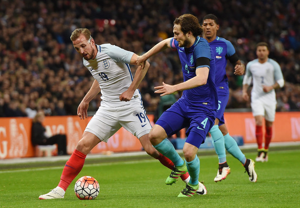 "Pomarańczowi" wygrali na Wembley. Anglia - Holandia 1:2. Zobacz gole