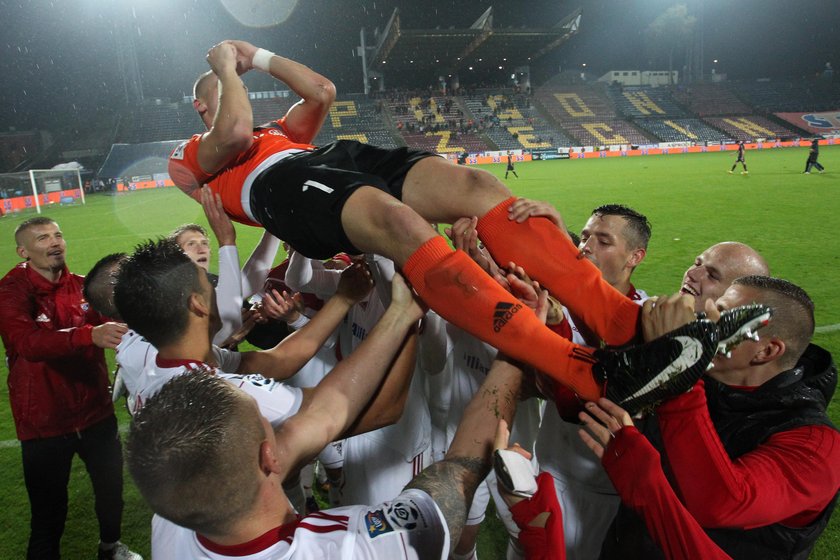 Pilka nozna. Ekstraklasa. Pogon Szczecin - Gornik Zabrze. 23.09.2017