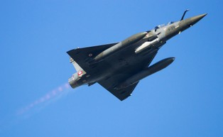 Rosyjski Su-27 eskortował francuskie Mirage 2000 nad Morzem Czarnym