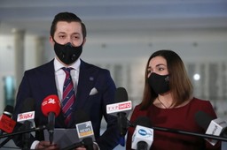 Sąd koleżeński zdecydował o wykluczeniu 8 członków Porozumienia