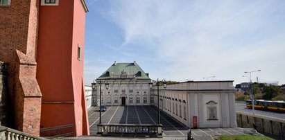 Komorowski ma biuro na Zamku Królewskim. Za ile?