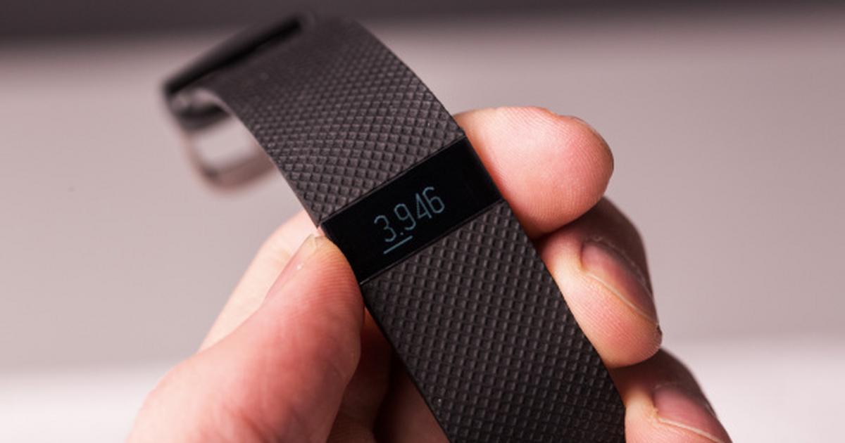 FitBit Charge HR im Test: Fitness-Tracker mit Pulssensor | TechStage