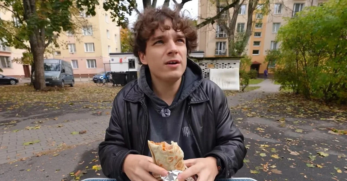 Mualan od Książula oficjalnie bez maski. Jego wygląd i głos budzi szok