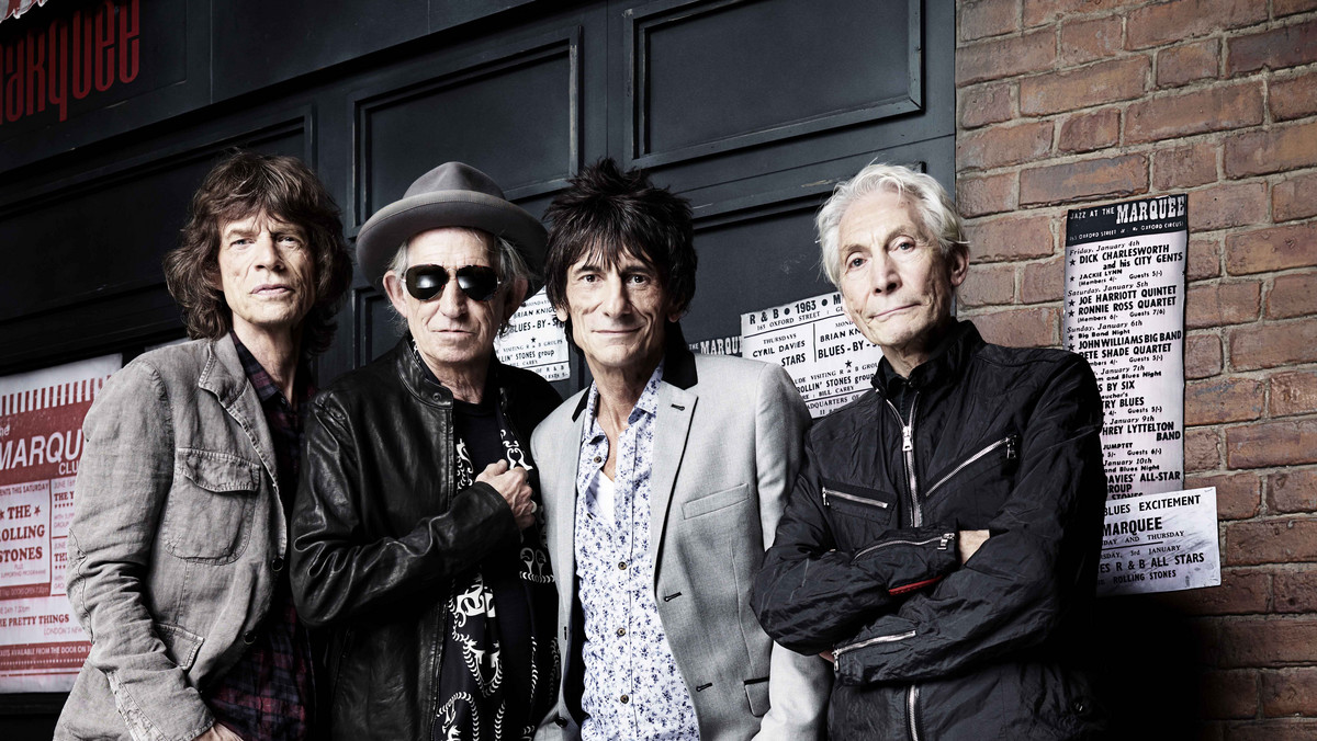 Członkowie The Rolling Stones czyli Mick Jagger, Keith Richards, Charlie Watts i Ronnie Wood uczcili 50. rocznicę swojego pierwszego koncertu robiąć sobie pamiątkowe zdjęcie.