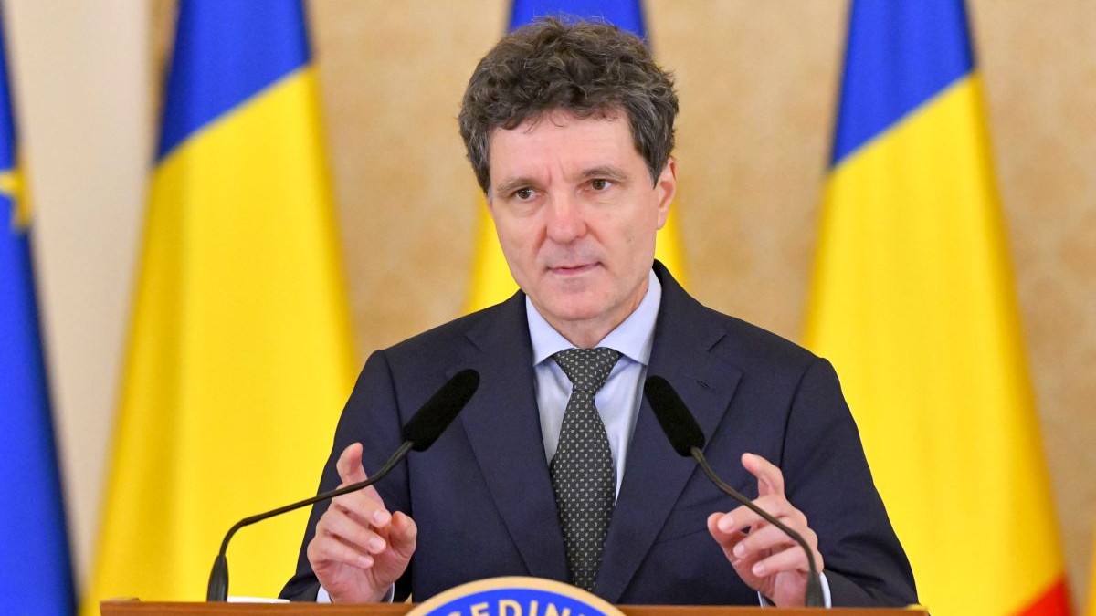 Nicușor Dan a reacționat după atacurile cu cuțitul și maceta de la școlile din Bistrița și Pitești, produse la interval de 3 zile