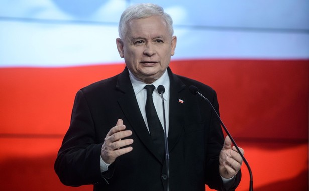 Kaczyński zachowawczo o rządzie Szydło: Satysfakcjonuje, ale zawsze można było zrobić więcej