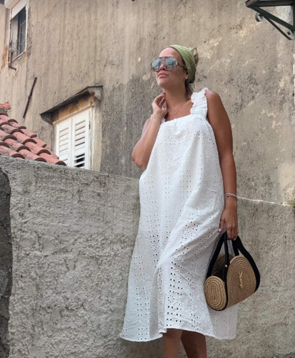 Marija Mikić uživa na moru