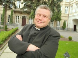 Nie szata zdobi pierwszokomunijne dzieci