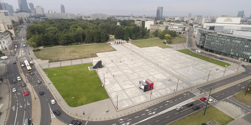 Plac Piłsudskiego z lotu ptaka (zdjęcie aktualne)