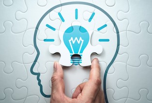 Zdecydowana większość Polaków chce, by w szkołach były lekcje ekonomii [SONDAŻ]