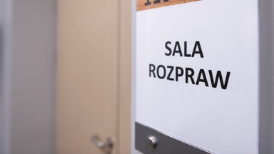 Rozpoczął się proces czworga oskarżonych w związku z pożarem escape roomu, w którym zginęło pięć 15-latek