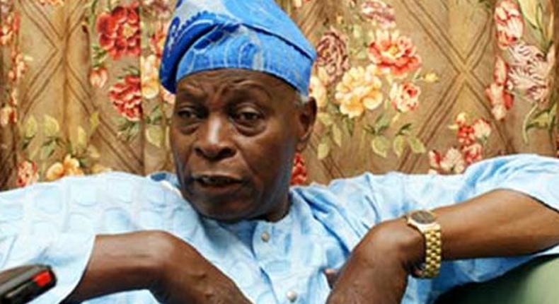 Olu Falae