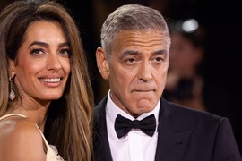 Ovako je Amal reagovala kada je videla OFARBANOG MUŽA i žena je skroz u pravu: Reakcija NJIHOVE DECE JE HIT! A evo šta se tačno krije iza šok transformacije