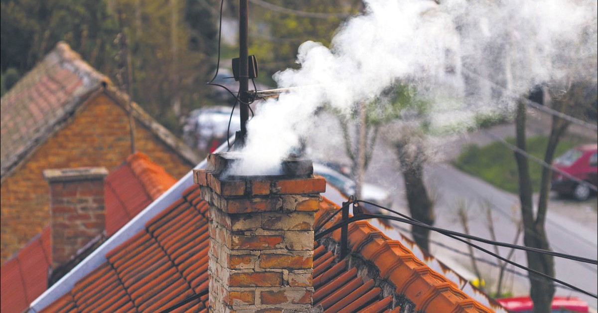 Czyste Powietrze w kryzysie? Samorządy alarmują, NFOŚiGW ma inne zdanie