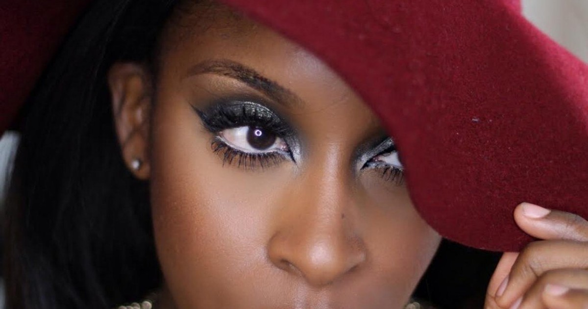 A guide to the best eyeshadow colours for dark skinned beaus Pulse