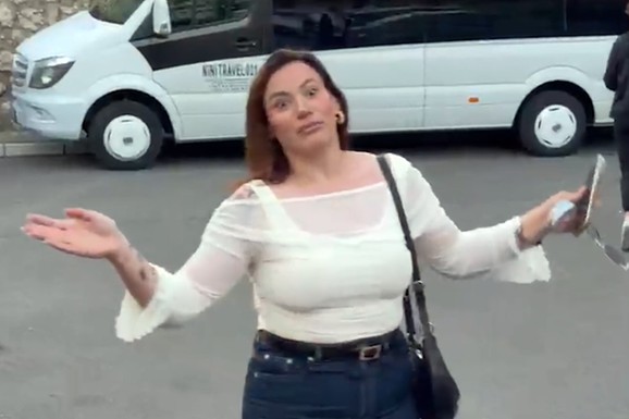 "PRESELILA SAM SE AUTOBUSOM KOD MAME I TATE SA DECOM" Kristina Spalević stigla na koncert, pa progovorila o Kristijanu: "Smeju drugi da me muvaju" (Video)