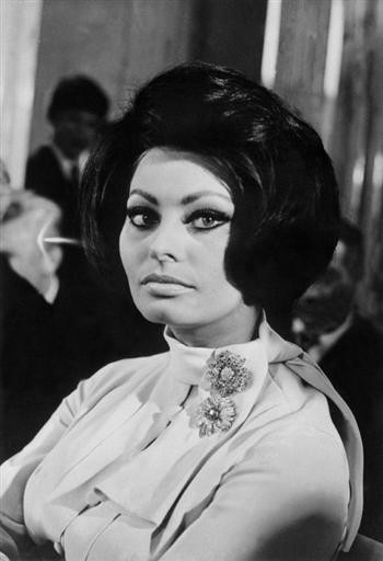 Sophia Loren gwiazdą kalendarza Pirelli