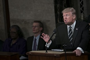 Rosjanie nie śmieją się tylko z Trumpa. Śmieją się z całej Ameryki