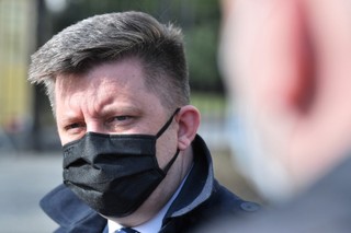 Dworczyk: Do Polski trafi szybciej blisko milion szczepionek firmy Pfizer