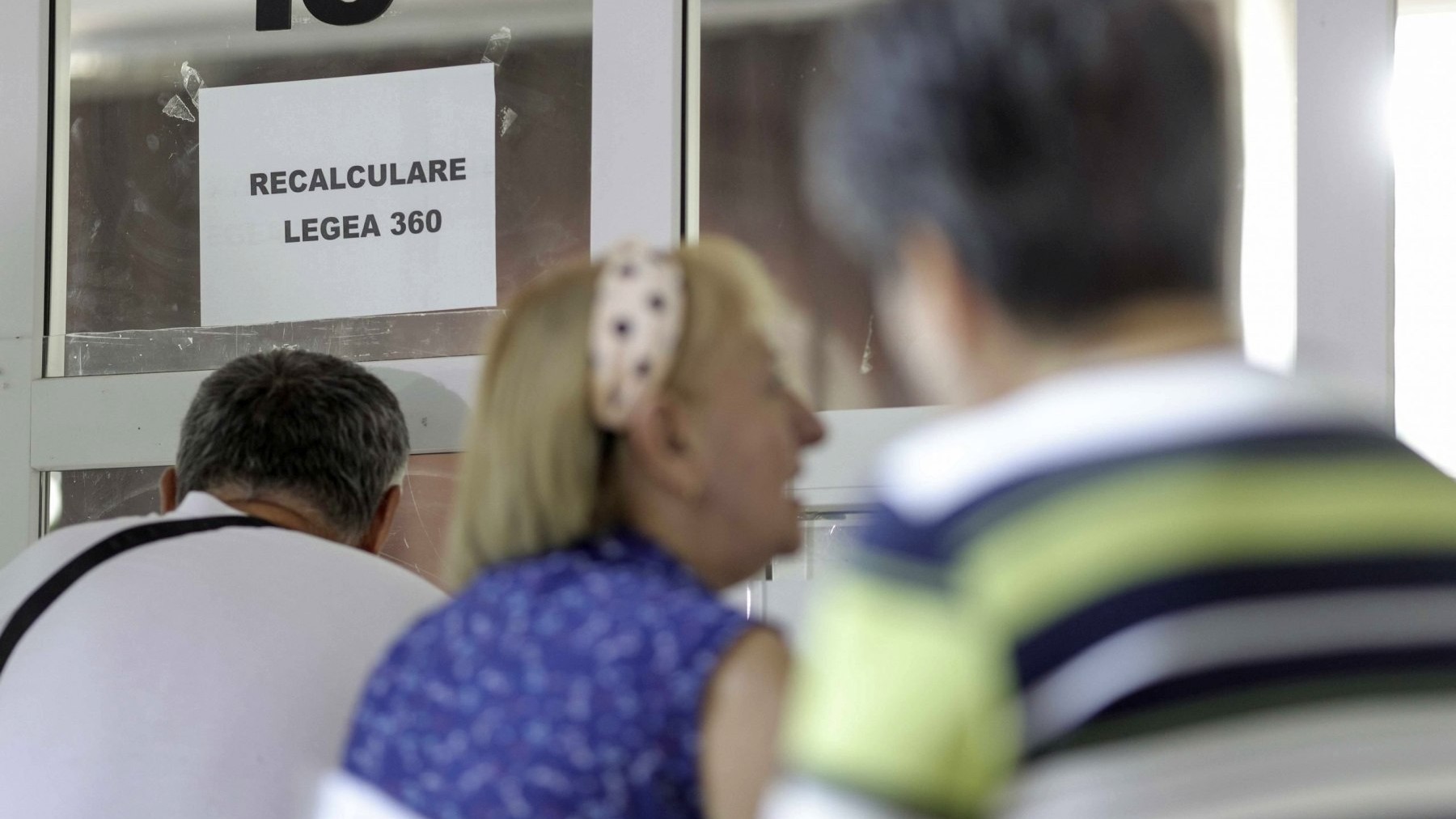574.060 de pensionari ar putea fi executați silit, din cauza pensiilor calculate greșit