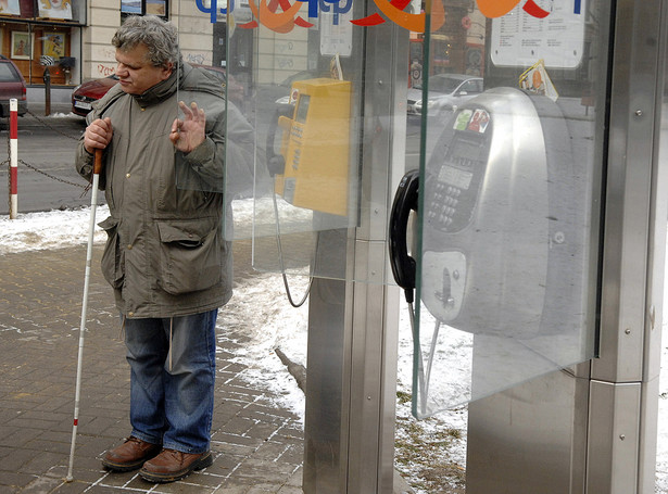 Szklane pułapki Telekomunikacji pod lupą