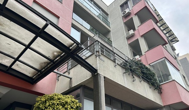 Zgrada u kojoj žive Čeda Jovanović i Aleksandar Kos 