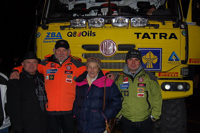 Rajd Dakar 2008: Loprais Tatra Team już w drodze do Lizbony