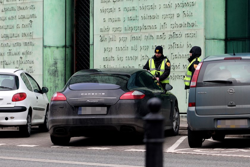 Porshe Michała Figurskiego - dostał mandat