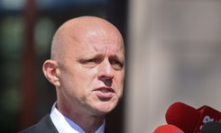 Nowy pomysł na zakaz handlu w niedzielę. Kompromisowe rozwiązanie ministra Szałamachy