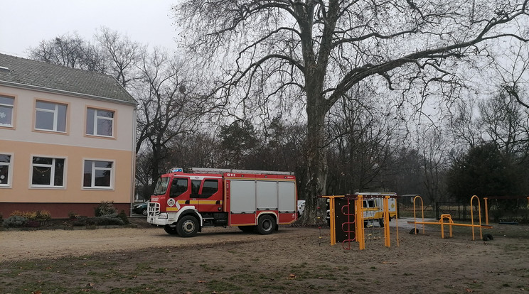 Mérgező anyag került Szőlősgyörök szennyvízcsatornájába