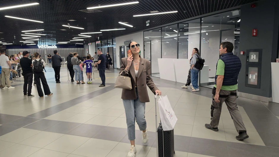 Katarina Grujić na aerodromu