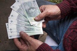 800 plus dla seniora? Nowy pomysł na dodatek do emerytury