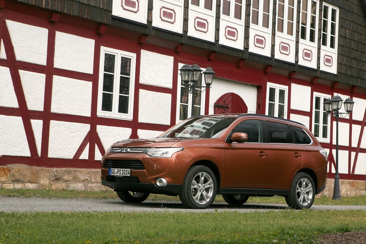 Mitsubishi outlander