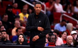 Rockets nie przedłużą umowy z trenerem