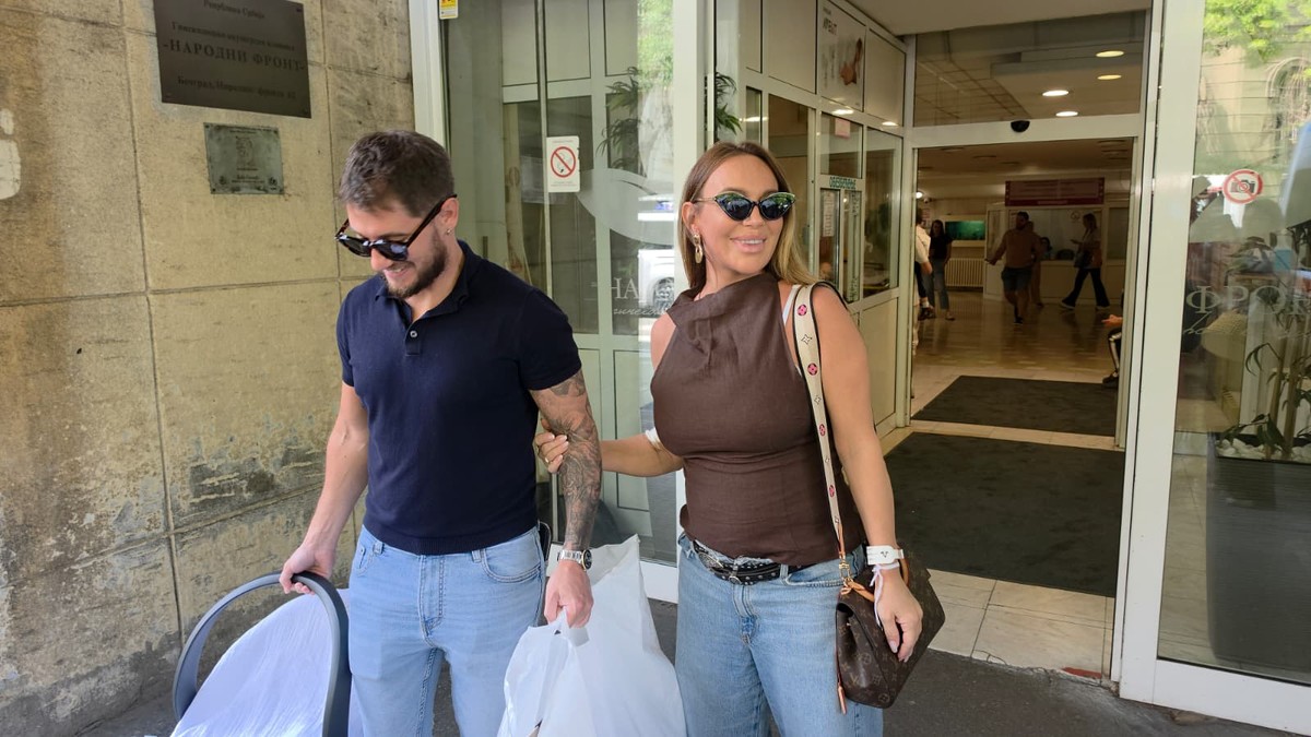 Joca Stefanović izveo ženu i sina iz porodilišta