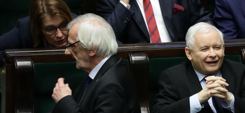 Kacper Kamiński w Banku Światowym. Instytucja zamieszcza na Twitterze "krótki komentarz do sprawy"