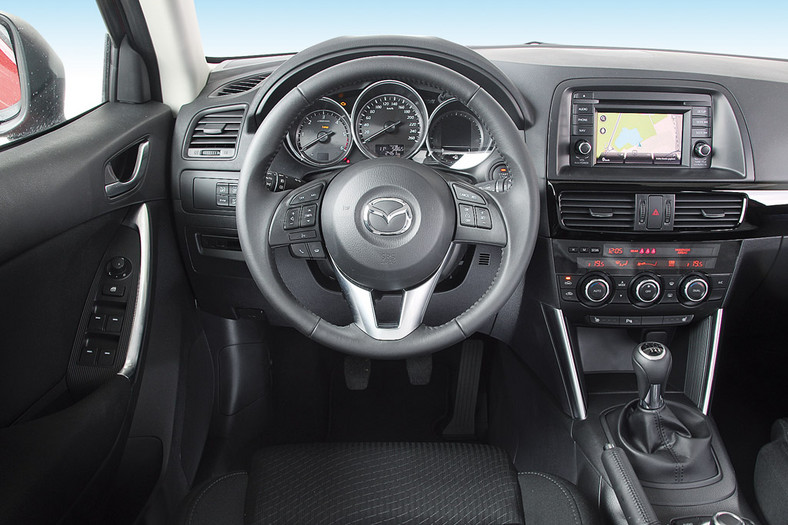 Mazda CX-5 kontra Volkswagen Tiguan, Hyundai ix35 i Ford Kuga: porównanie kompaktowych SUV-ów