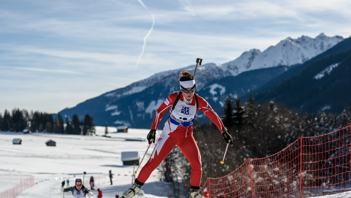 Czeszka Jitka Landova wygrała ostatnią konkurencję biathlonową tegorocznej Uniwersjady. Najlepsza z Polek, Patryjca Hojnisz, była dwudziesta czwarta. Na starcie stanęło trzydzieści najlepszych zawodniczek tegorocznej Uniwersjady.