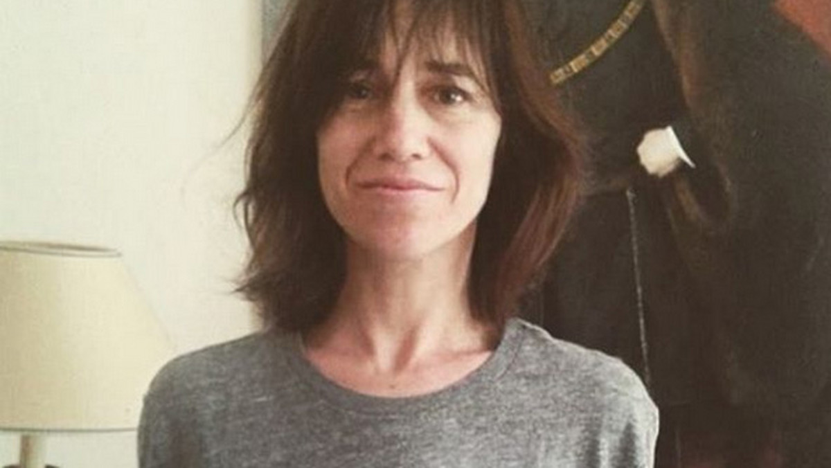 Charlotte Gainsbourg dołączyła do gwiazd wspierających polskie kobiety w proteście przeciwko zaostrzaniu prawa aborcyjnego.