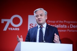 Biedroń: Karta Praw Kobiet flagowym projektem europejskiej lewicy