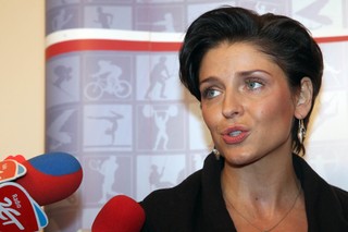 Euro 2012: Joanna Mucha apeluje, by na mecze i do stref przychodzić wcześniej