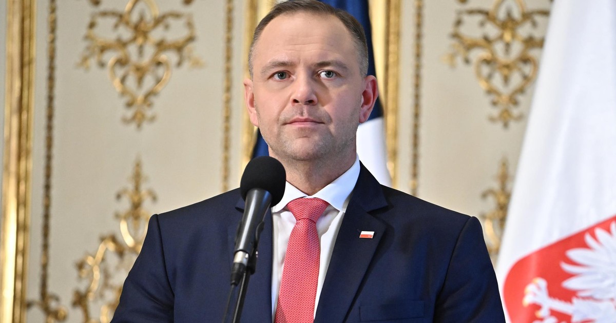 Dwie ważne ustawy czekają na decyzję prezydenta. Polacy czekają na podpis