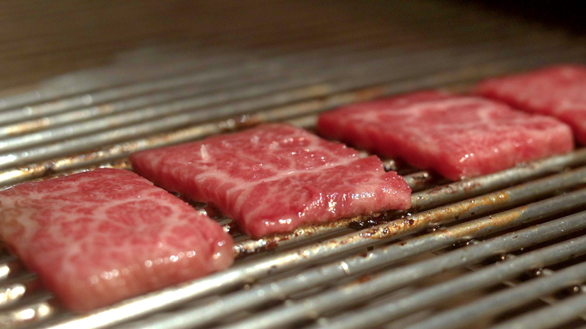 Jak smakuje najdroższa wołowina na świecie? Ponad 2 tys. zł za 100 g mięsa