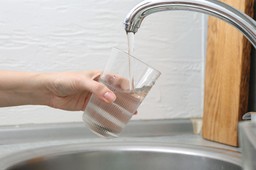 skażona woda w kranach w powiecie puckim. wszczęto dochodzenie, sprawa