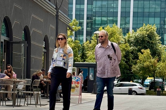 VOLEO JE ČUVENU GLUMICU, PA OŽENIO VODITELJKU Naš muzičar umesto venčanja, javio da je raskinuo, o ovome je brujala javnost