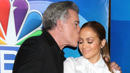 Jennifer Lopez szívszorító módon emlékezik Ray Liottára: „Ő volt az igazi Nagymenő”