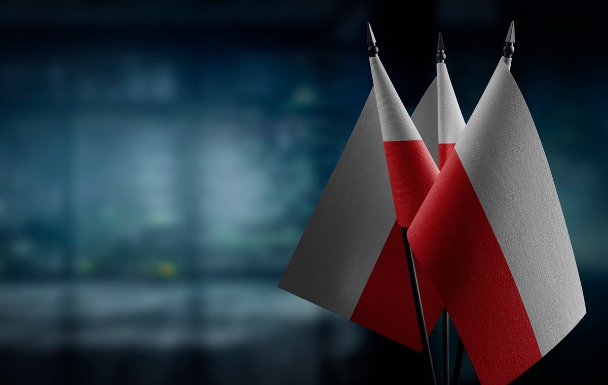 "Uprzejmie informujemy, że w dniu dzisiejszym nie odbywa się Posiedzenie Państwowej Komisji Wyborczej" - przekazało w poniedziałek biuro prasowe Krajowego Biura Wyborczego