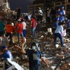 Spasioci pretražuju ruševine nakon zemljotresa u Karakasu, u Venecueli, u sredu, 24. juna 2026. godine. 