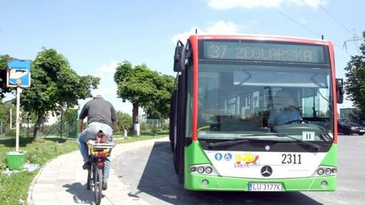 Miasto usprawni dojazd autobusem nad Zalew Zemborzycki. Dojedzie tam linia 15, a autobusy linii 25 pojadą nową trasą. A to nie koniec zmian w rozkładzie jazdy.