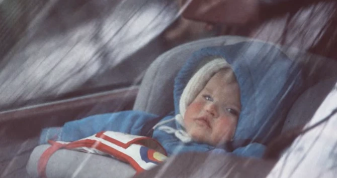 Meri je rodila bebu kojoj je ona dala ime Sara